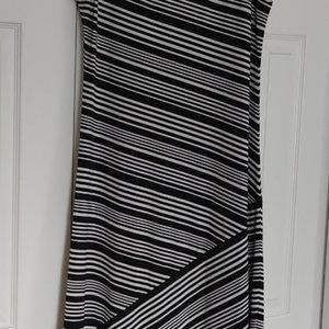 Chico's 3/4 length handkerchief hem sleeveless dress